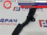 Педаль газа Hyundai Solaris 2 32700-F2100.