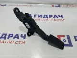 Педаль газа Hyundai Solaris 2 32700-F2100.