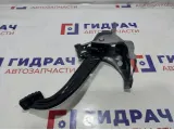 Педаль тормоза Hyundai Solaris 2 32800-H8100.
