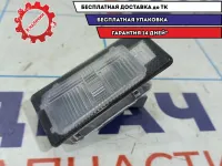 Фонарь подсветки номера правый Hyundai Solaris 2 925021M400.