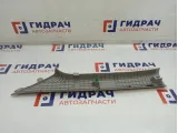 Обшивка стойки лобового стекла правая Hyundai Solaris II 85820-H5000-TTX.