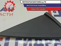Накладка заднего крыла правого Hyundai Solaris II 87820-H5000. Сломано крепление.