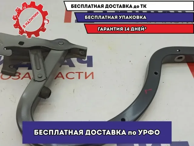 Петля крышки багажника левая Hyundai Solaris II 79210-H5000.