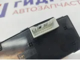 Блок управления стеклоподъемниками Hyundai Solaris II 93571-H51114X.