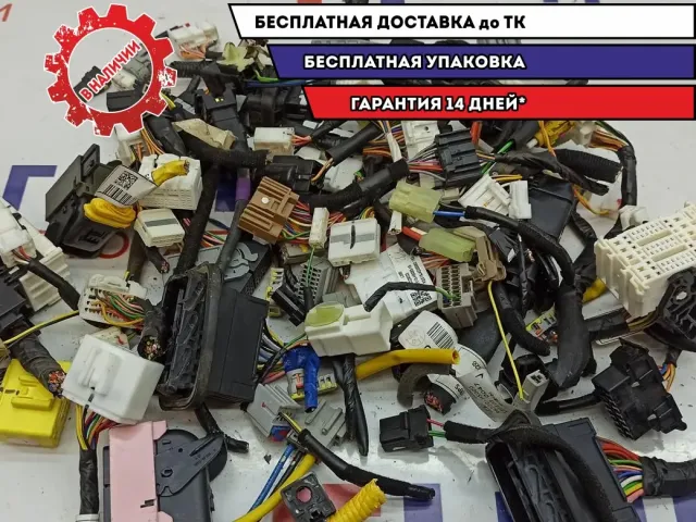 Фишка разъем Hyundai Solaris II .
