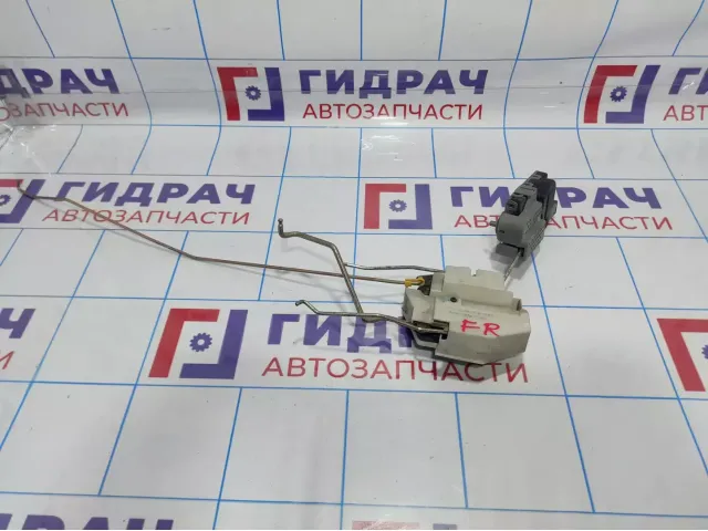 Замок двери передней правой Hyundai Sonata (EF) 8132038001