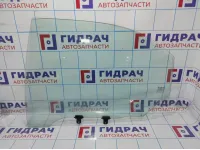 Стекло двери задней левой Hyundai Sonata (EF) 8341038020