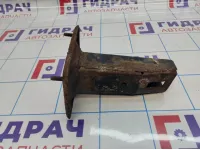 Кронштейн усилителя заднего бампера Hyundai Sonata (EF)