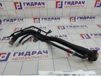 Горловина топливного бака Hyundai Sonata (EF) 3104038201