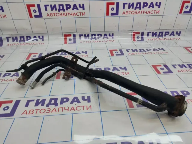 Горловина топливного бака Hyundai Sonata (EF) 3104038201