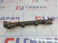 Рейка топливная (рампа) Hyundai Sonata (EF) 35304-38300