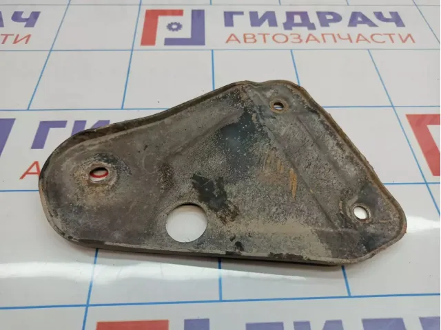 Кронштейн передней балки левый Hyundai Sonata (EF) 62487-38100