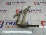 Петля крышки багажника правая Hyundai Sonata (EF) 79220-3D000