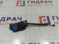 Активатор замка двери задний левый Hyundai Sonata (EF) 95755-38000