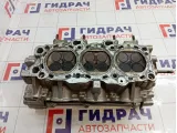 Головка блока левая Hyundai Sonata (EF) 22100-372A0