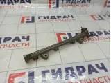 Рейка топливная (рампа) Hyundai Sonata (EF) 35304-37100