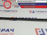 Уплотнитель стекла двери передней правой Hyundai Sonata EF.