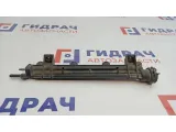 Рейка топливная Hyundai Sonata EF 3530438300.