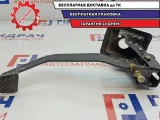 Педаль сцепления Hyundai Sonata EF 3282038200.