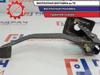 Педаль сцепления Hyundai Sonata EF 3282038200.
