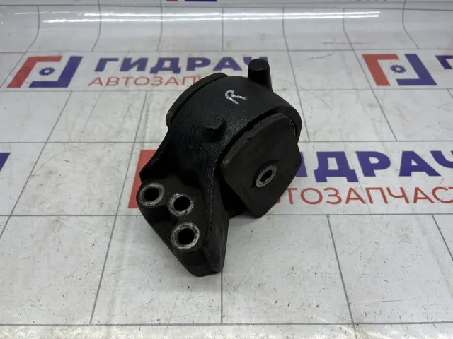 Опора двигателя правая Hyundai Sonata 2181038010