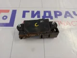 Активатор замка двери задний левый Hyundai Sonata 9575538000