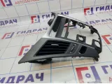 Накладка декоративная центральной консоли Hyundai Sonata (YF) 84741-3S000-YHL