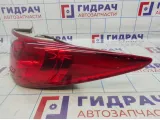 Фонарь задний наружный правый Hyundai Sonata (YF) 92402-3S020