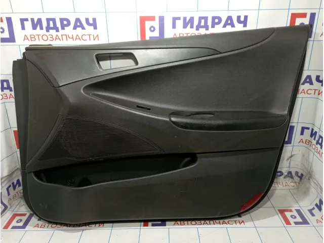 Обшивка двери передняя правая Hyundai Sonata (YF) 82304-3S902