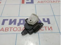 Моторчик заслонки отопителя Hyundai Sonata (YF) 97157-3SAA0
