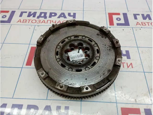 Маховик Hyundai Sonata (YF) 23200-25210