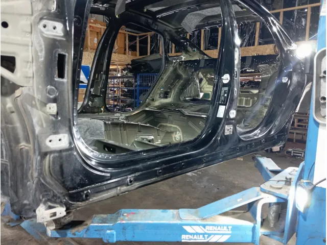 Порог со стойкой левый Hyundai Sonata