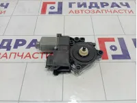 Моторчик стеклоподъемника переднего левого Hyundai Sonata 82450L1010