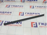 Уплотнитель стекла заднего левого Hyundai Sonata 83230L1000