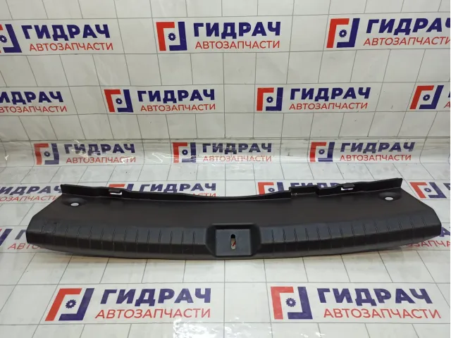 Обшивка багажника на заднюю панель Hyundai Sonata 85770L1000NNB