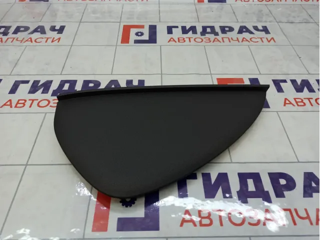 Накладка торпедо правая Hyundai Sonata 84785L1000YTH