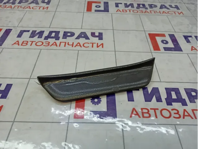 Накладка порога внутренняя задняя правая Hyundai Sonata 85887L1000YTH