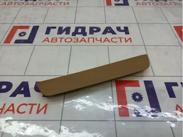 Накладка торпедо Hyundai Sonata 84749L1000MMF