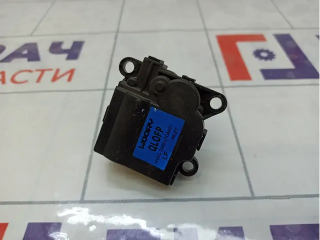 Моторчик заслонки отопителя (печки) Hyundai Sonata D332LFDAA01