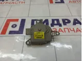 Моторчик заслонки отопителя (печки) Hyundai Sonata EA1F1DN8AB02