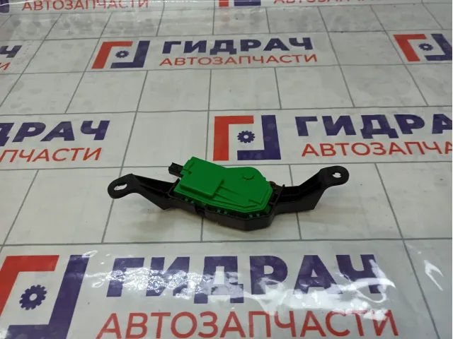 Активатор замка крышки бензобака Hyundai Sonata 81550L1000