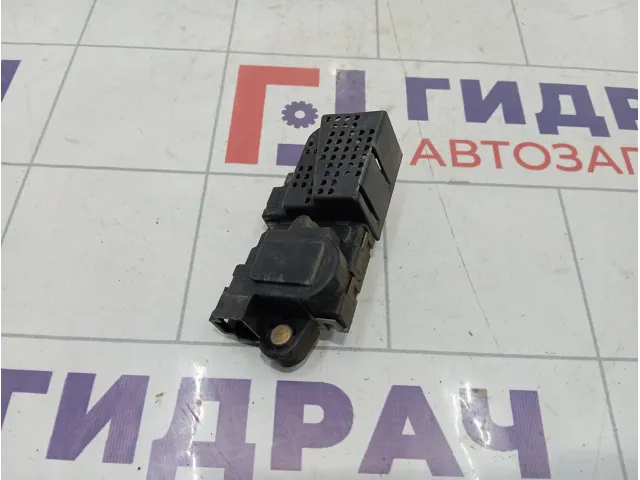 Активатор замка задней правой двери Hyundai Sonata (EF) 9575638000