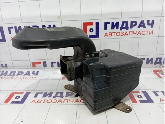 Резонатор воздушного фильтра Hyundai Sonata (EF) 2821037522