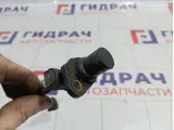Датчик положения коленвала Hyundai Sonata (EF) 3918037150
