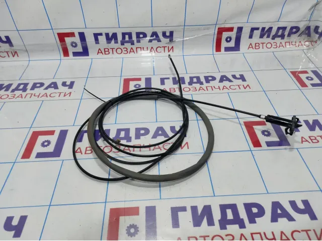 Трос лючка бензобака Hyundai Starex (A1) 81590-4A000