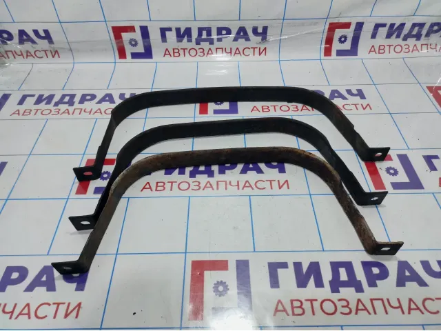 Лента крепления бензобака Hyundai Starex (A1)