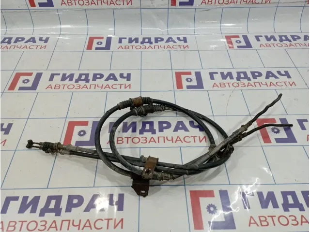 Трос стояночного тормоза Hyundai Starex (A1)