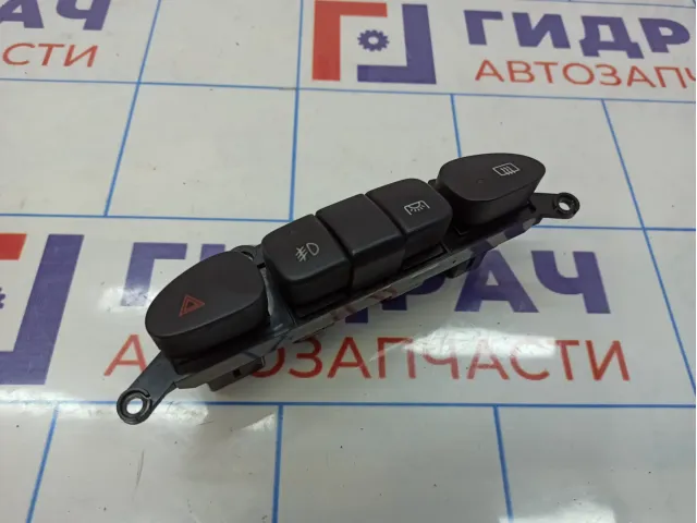 Блок кнопок Hyundai Starex (A1)