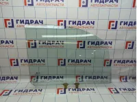 Стекло двери передней правой Hyundai Starex (A1) 82420-4A010