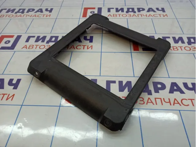 Рамка интеркуллера Hyundai Starex (A1) 28192-4A200